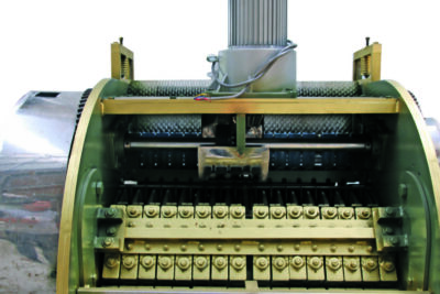 AUTOMATIC ROTARY CASHEW SHELLING MACHINE