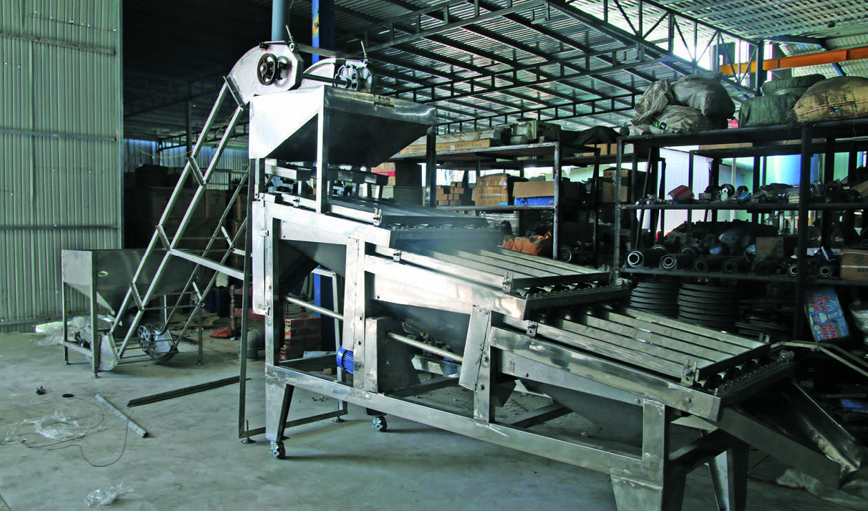 CASHEW KERNEL GRADING  MACHINE